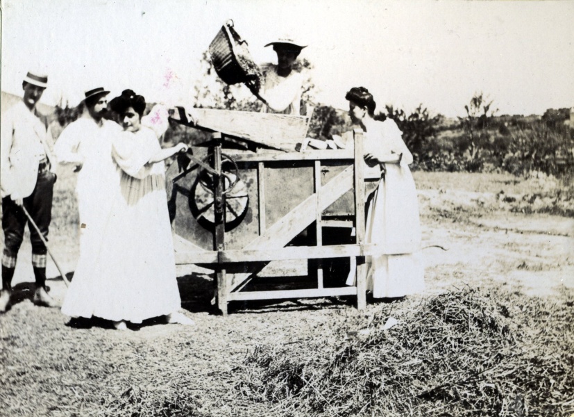 ?, 1905: Genevive et autres