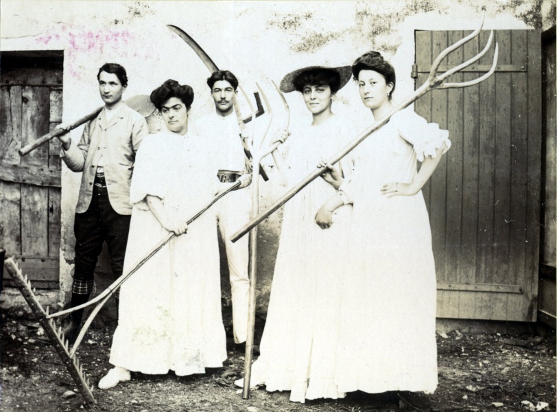 ?, 1905: Genevive et autres