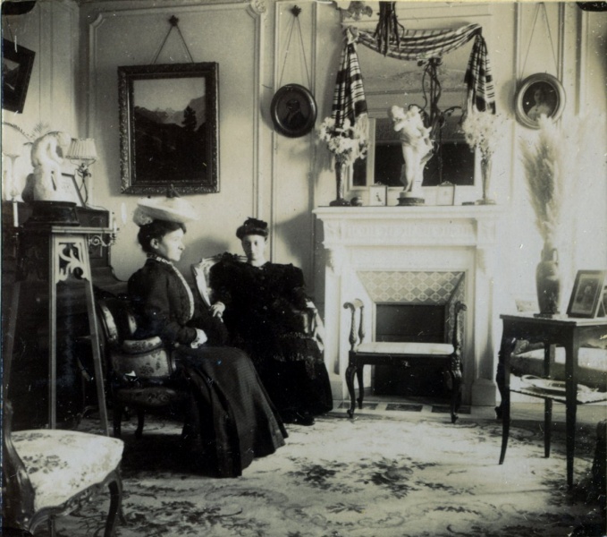 Paris, 1905: X, Genevive