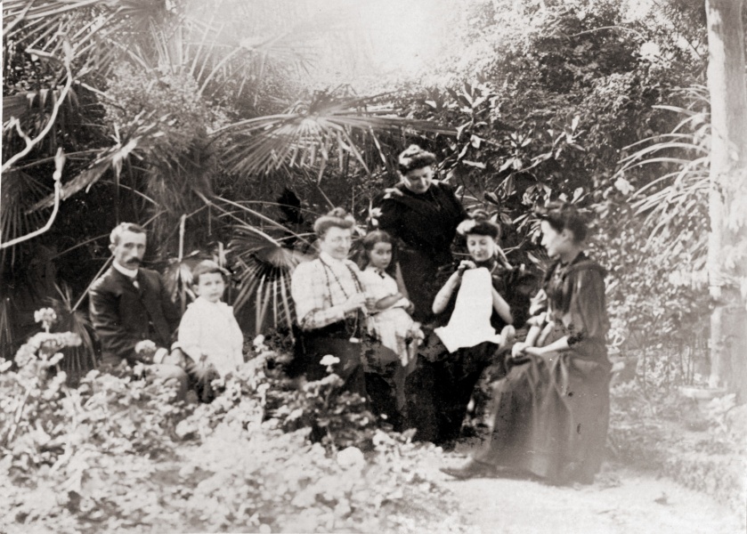 Digne, 1906: X, Franois, Y, Paule, lisabeth, Genevive, Marie-Thrse