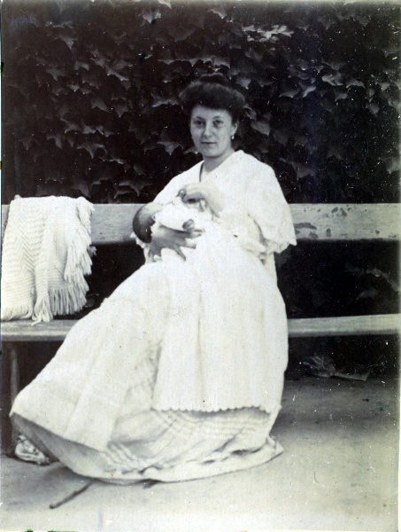 Digne, 1906: Jacques, Genevive