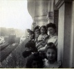Paris, Bd Pereire, 1905: Marguerite Uchard, Jeanne; Maurice Uchard, Marie-Marguerite, Andr Uchard, lisabeth, Paule, Genevive