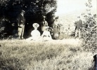 ?, 1905: Genevive, lisabeth et autres