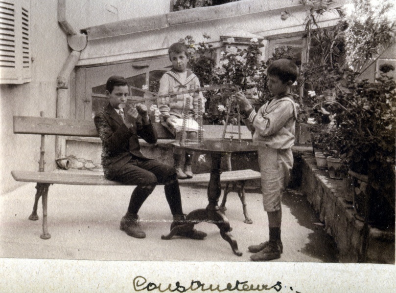 Digne, juillet 1916: Franois, Henri, Jacques