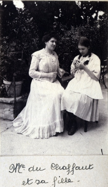 Digne, juillet 1916: Mme et Sybille du Chaffaut