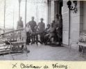 Wrilly, 1916: le chteau (debout au milieu, Andr)