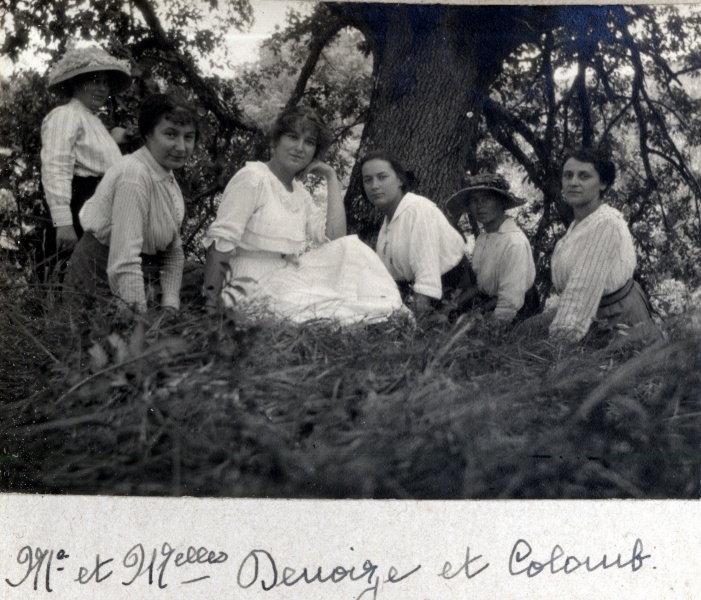 ?, septembre 1917: Jeanne, Toinon, Paule et autres