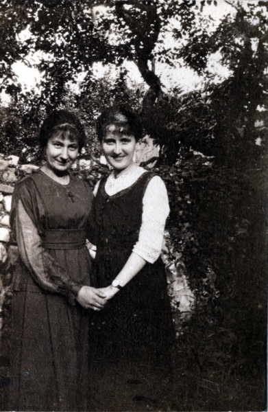 ?, juillet 1918: Jeanne, Blanche Martin