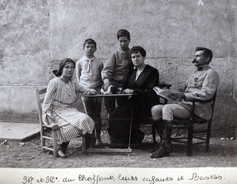 ?, 1918: Sybille, Jules, Charles, Mme et M. du Chaffaut