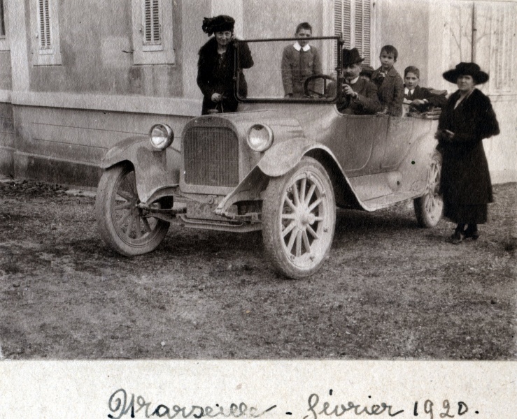 Marseille, fvrier 1920: Genevive, Jules et M. du Chaffaut, Pierre, Charles et Mme du Chaffaut