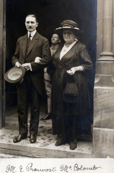 Paris, juillet 1920: E. Prouvost, lisabeth