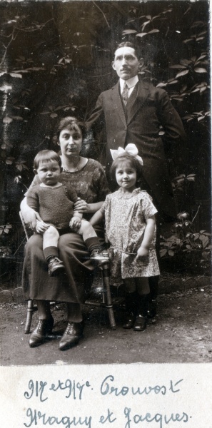 ?, 1924: Jacques et Marguerite Prouvost; Jeanne, Jean Prouvost
