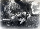 Rochers de Ganagobie, 1923: Genevive, Toinon, Pierre, Mme du Chaffaut; Jules du Chaffaut, Henri, Jacques, X