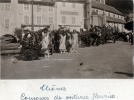 Thnes, 1925: concours de voitures fleuries