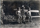 Digne, juillet 1925: Michel, Marguerite et Jacques Prouvost