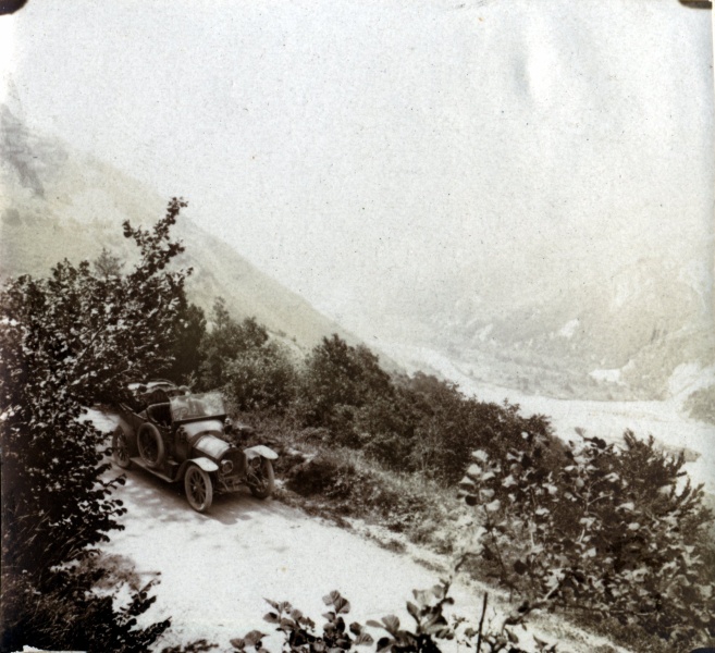 ?, 1914: Genevive