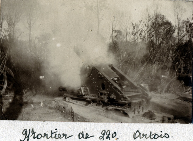Artois, 1915: mortier de 220