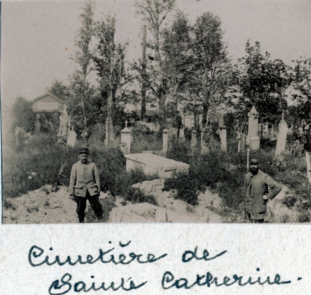 Ste Catherine, juin 1915: le cimetire
