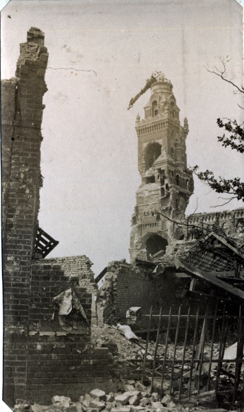 Albert, 1915: l'glise