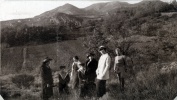Digne, janvier 1916: Paule, Jacques, Henri; Jeanne, Genevive, Toinon, Louis