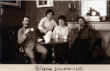 Digne, Janvier 1916: Louis, Jeanne, Genevive, Toinon