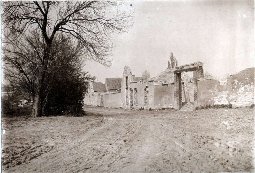 Puisieux, 1916: batterie des ruines