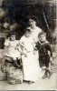 Viviers, 1909: Henri, Yvonne, Jacques; Geneviève