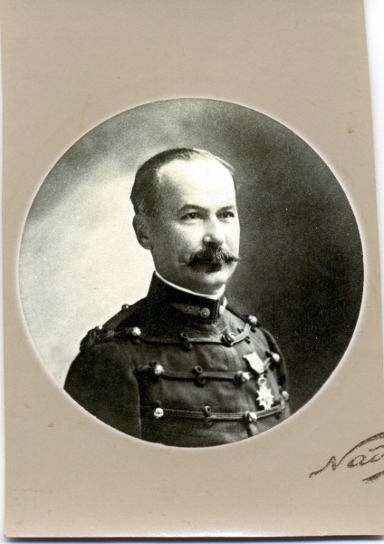 1918: Joseph Colomb (photographie de Nadar)